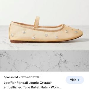 ISO leonie loeffler Randall. Size 7.5 or 8. With crystals. For my wedding!!!